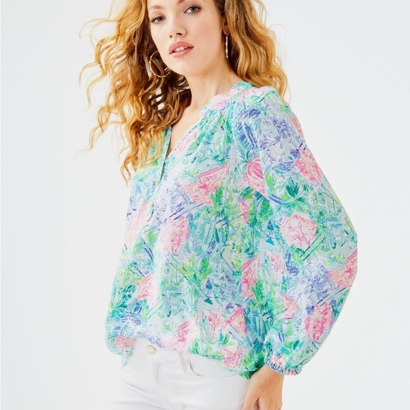 Lilly Pulitzer Tops - Lilly Pulitzer Elsa Blouse Size Medium in Bohemian Queen Print
